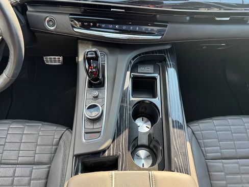 Certified 2023 Cadillac Escalade V AWD/4WD image 28