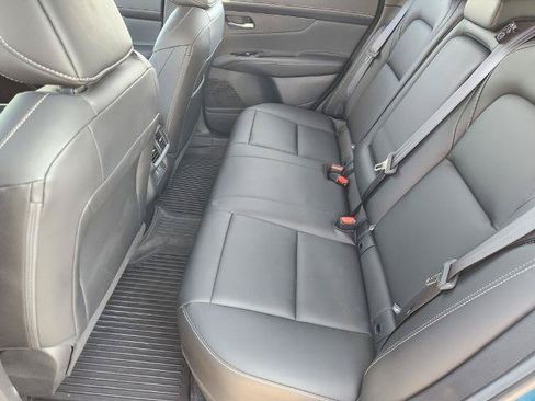 Certified 2025 Nissan Murano SL w/ Cargo Package AWD/4WD image 19