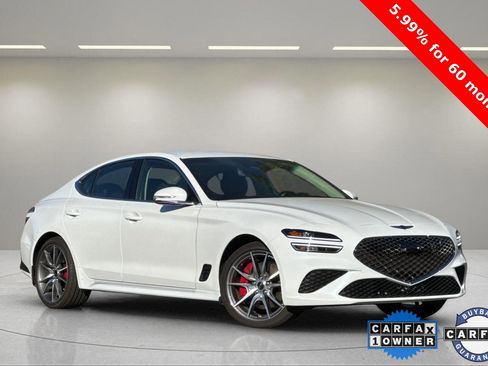 Used 2025 Genesis G70 2.5T image 1