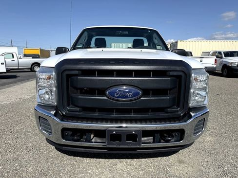Used 2015 Ford F250 XL RWD image 2