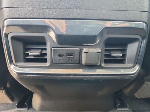 Certified 2022 GMC Sierra 1500 SLT RWD image 12