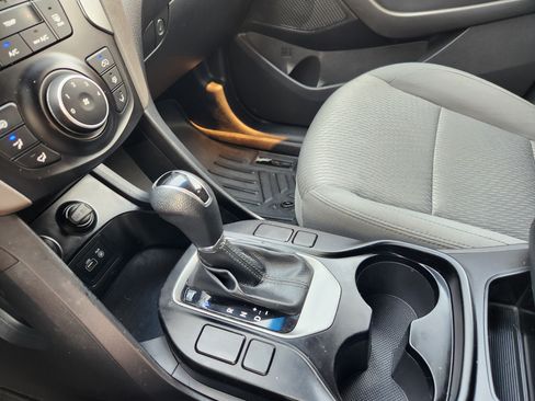 Used 2018 Hyundai Santa Fe Sport AWD/4WD image 24