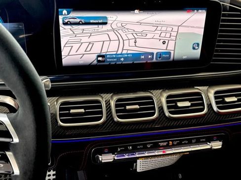 New 2026 Mercedes-Benz GLE 53 AMG 4MATIC Coupe image 17