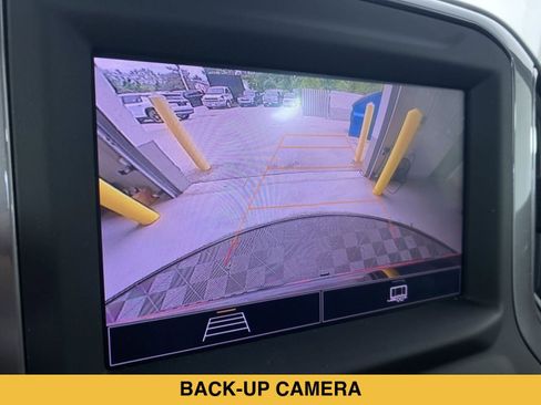 Used 2023 Chevrolet Silverado 1500 Custom AWD/4WD image 6