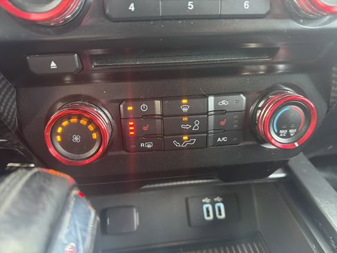 Used 2016 Ford F150 XLT w/ Equipment Group 302A Luxury image 28