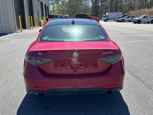 Used 2024 Alfa Romeo Giulia Ti image 6