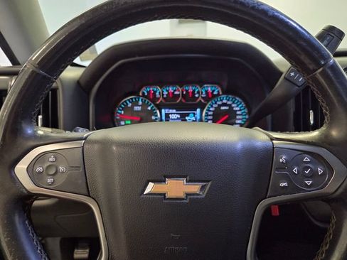 Used 2018 Chevrolet Silverado 1500 LT w/ LT Eassist Package RWD image 22