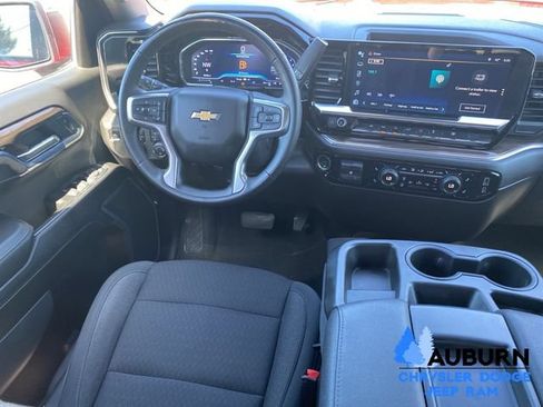 Used 2023 Chevrolet Silverado 1500 LT w/ Convenience Package II AWD/4WD image 28