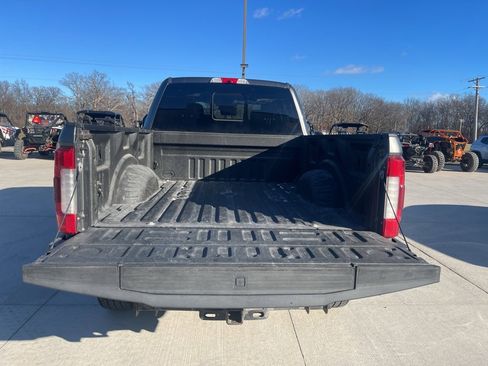 Used 2019 Ford F250 Lariat w/ Lariat Ultimate Package image 4