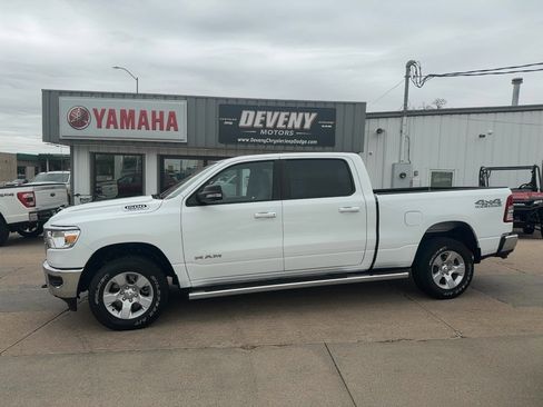 Used 2022 RAM 1500 Big Horn AWD/4WD image 1