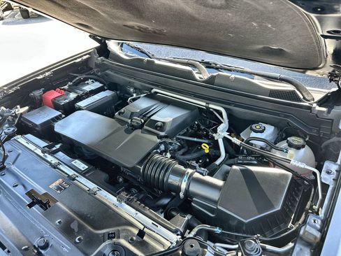 Certified 2024 GMC Canyon Elevation w/ Convenience Package image 29