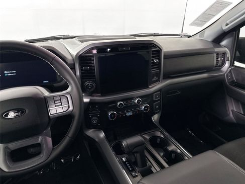 Used 2025 Ford F150 XLT w/ Equipment Group 302A MID AWD/4WD image 31