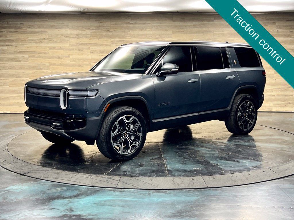 Used 2025 Rivian R1S Adventure Dual AWD/4WD image 7