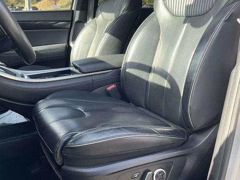 Used 2024 Hyundai Palisade Calligraphy image 13