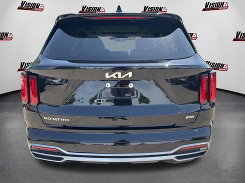 Used 2023 Kia Sorento SX AWD/4WD image 9