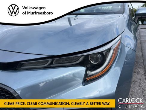 Used 2022 Toyota Corolla SE w/ SE Premium Package image 10