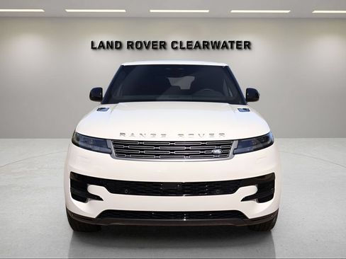 New 2026 Land Rover Range Rover Sport SE AWD/4WD image 8