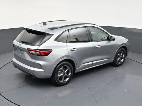 Used 2024 Ford Escape ST-Line w/ Tech Pack #1 FWD image 14