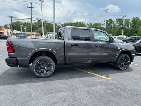 New 2026 RAM 1500 Big Horn AWD/4WD image 7