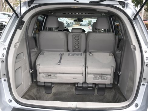 Used 2017 Honda Odyssey EX-L image 18