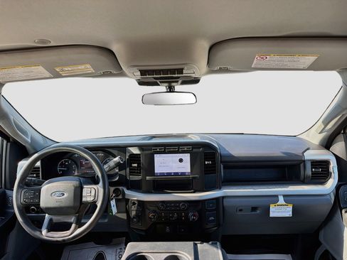 Used 2024 Ford F350 XL AWD/4WD image 21