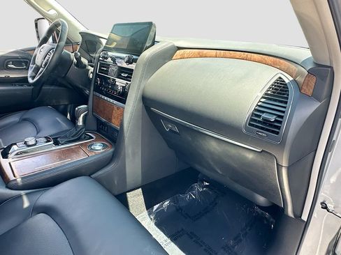 Used 2023 Nissan Armada SL w/ Captain's Chairs Package RWD image 31