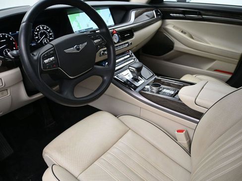 Used 2019 Genesis G90 5.0 Ultimate image 2