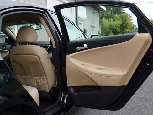 Used 2012 Hyundai Sonata GLS image 27