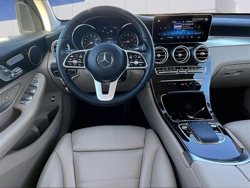 Used 2022 Mercedes-Benz GLC 300 image 13