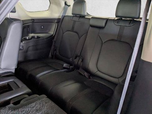 Used 2024 Honda Pilot EX-L image 18