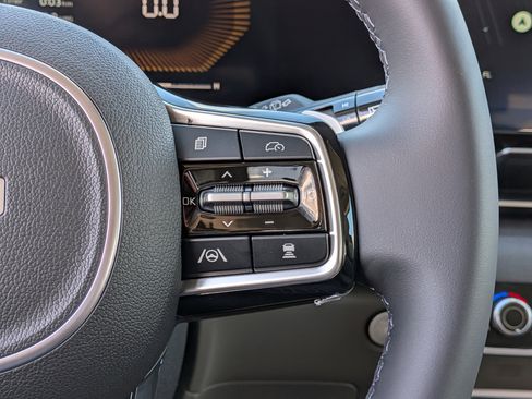 New 2026 Kia Carnival LXS image 31