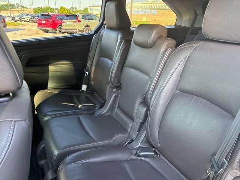 Used 2021 Honda Odyssey EX-L image 18