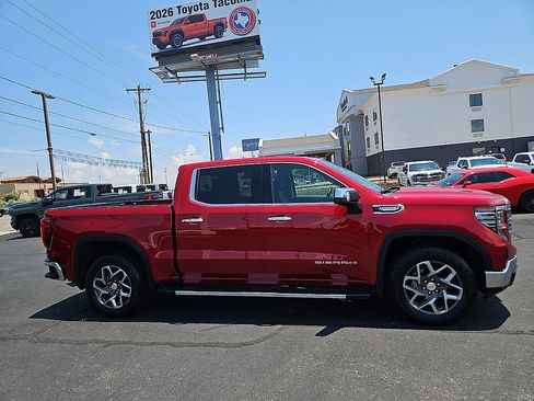 Used 2025 GMC Sierra 1500 SLT RWD image 6