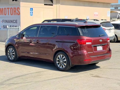 Used 2016 Kia Sedona SX FWD image 12