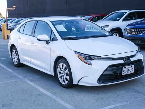 Certified 2024 Toyota Corolla LE FWD image 3
