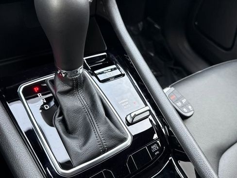 New 2026 Jeep Compass Limited image 28