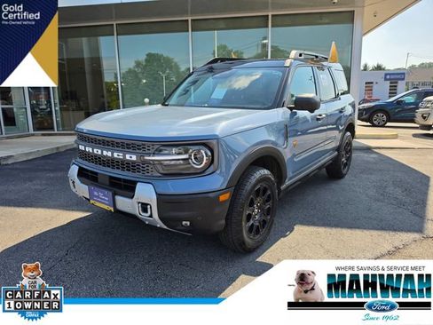Certified 2025 Ford Bronco Sport Badlands w/ Badlands Tech Package AWD/4WD image 1