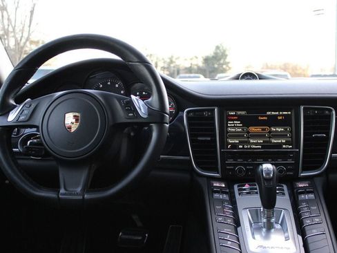 Used 2016 Porsche Panamera Edition image 13