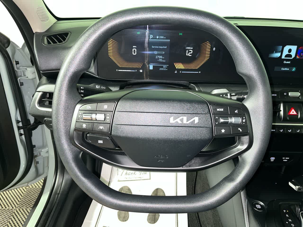 Used 2025 Kia K4 FWD image 16