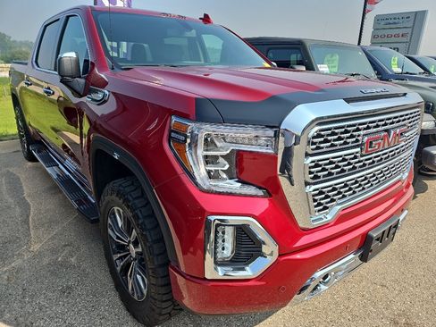 Used 2021 GMC Sierra 1500 Denali AWD/4WD image 3