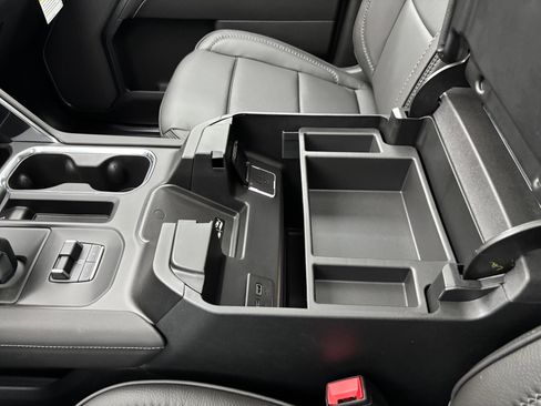 New 2026 GMC Sierra 1500 Denali AWD/4WD image 34