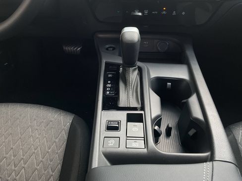 New 2026 Nissan Sentra SV w/ Floor Mat Package FWD image 10