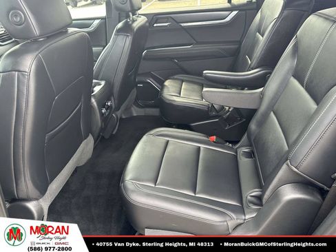 Certified 2024 GMC Acadia Elevation FWD image 11