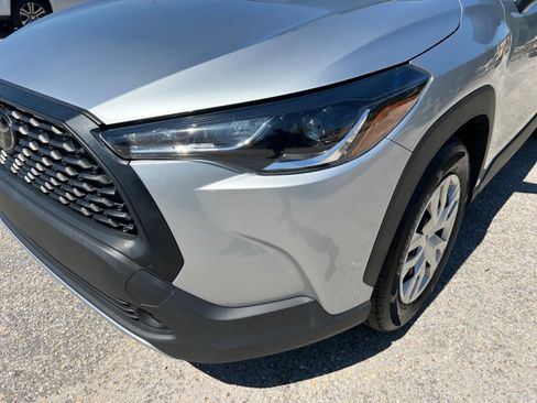 Used 2023 Toyota Corolla Cross L FWD image 26