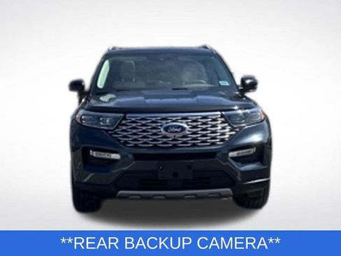 Certified 2022 Ford Explorer Platinum w/ Equipment Group 601A AWD/4WD image 9