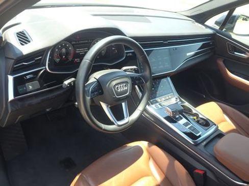 Used 2022 Audi Q7 3.0T Premium Plus AWD/4WD image 12