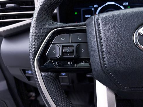 Used 2024 Toyota Tundra Limited image 33