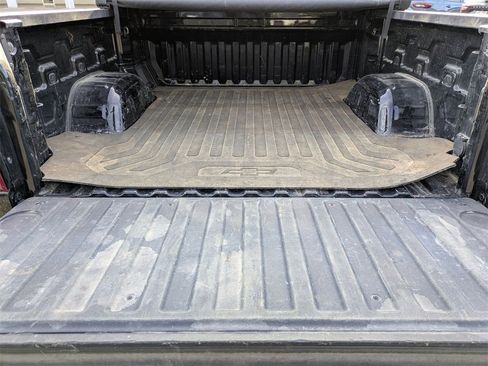 Used 2022 Chevrolet Silverado 1500 LTZ image 7