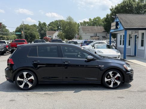 Used 2015 Volkswagen GTI S FWD image 4