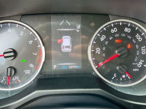 Used 2019 Toyota RAV4 XLE w/ Convenience Package image 14